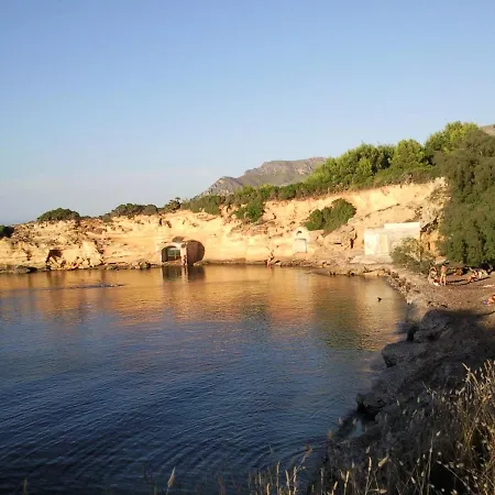 Tranquility?just Relax On The Non-touristic Coast Dom wakacyjny Colonia de Sant Pere